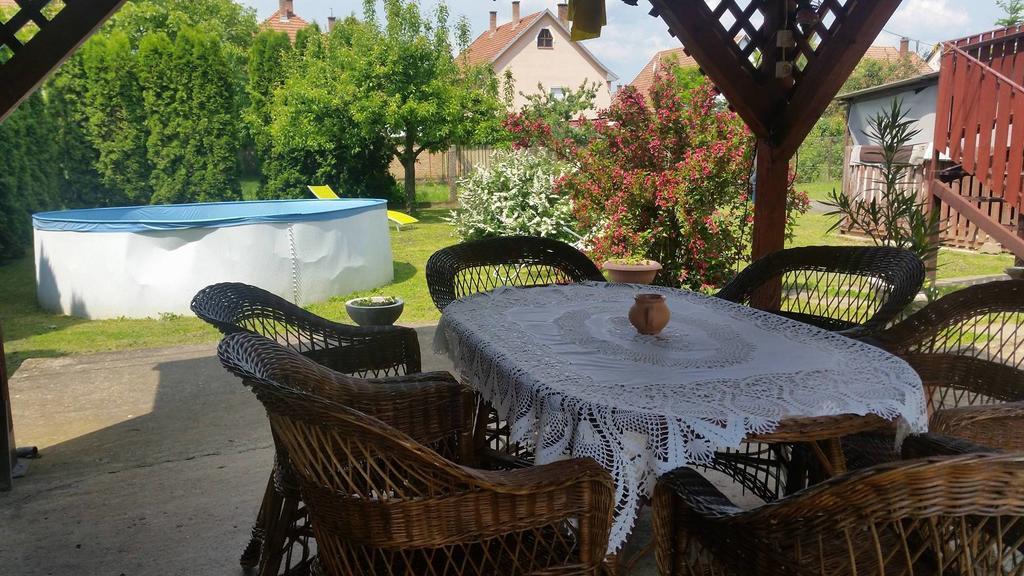 Apartament Kovacs Vendeghaz Mátraderecske Zewnętrze zdjęcie