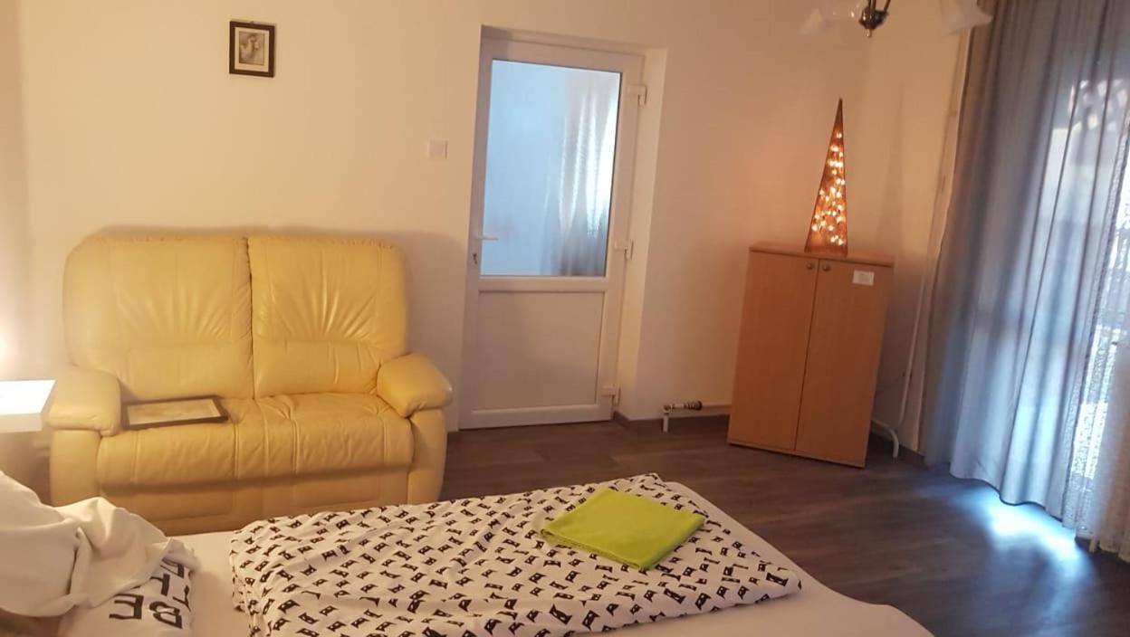Apartament Kovacs Vendeghaz Mátraderecske Zewnętrze zdjęcie